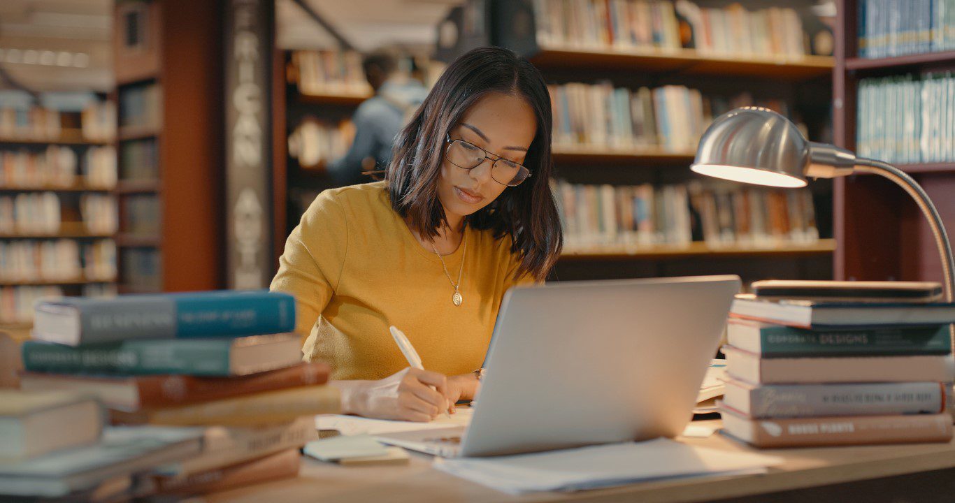 UNYP provides access to various online and offline resources to promote staff and student research. 