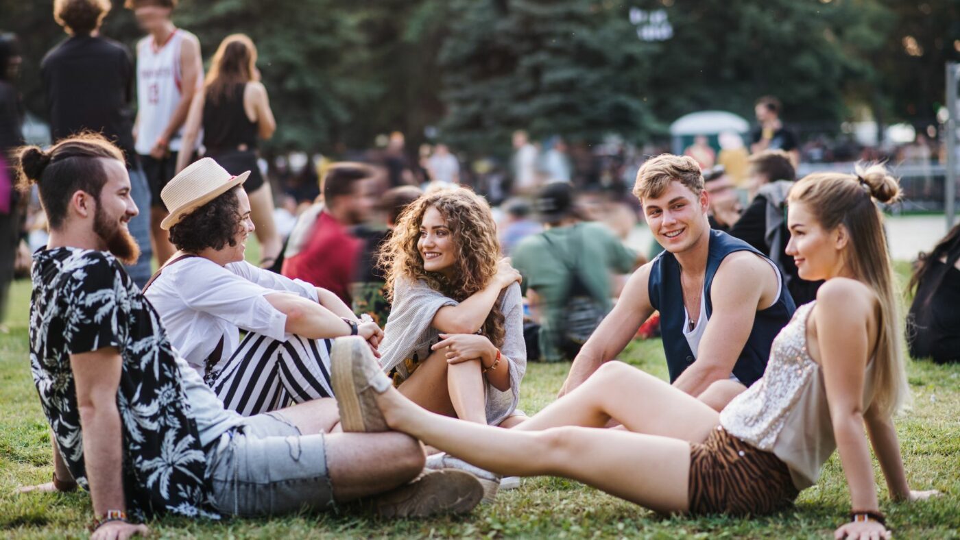 International student celebrating 5% tuition discount at university in Prague
